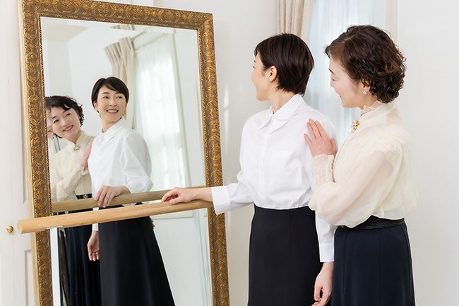 姿勢のチェックは毎回行います